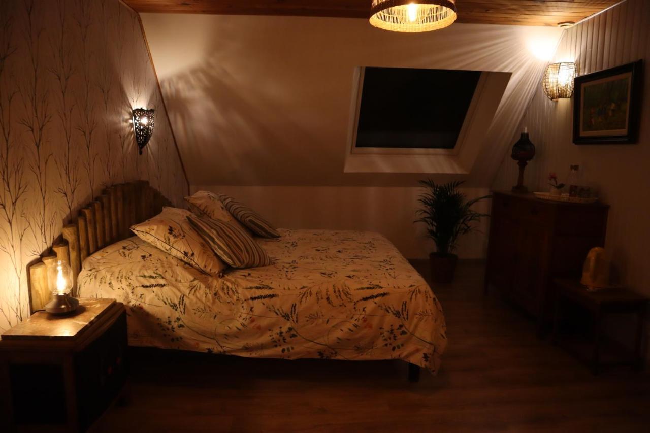 Kleene Geluk - Chambres Et Table D'Hotes Saint-Jans-Cappel Eksteriør bilde
